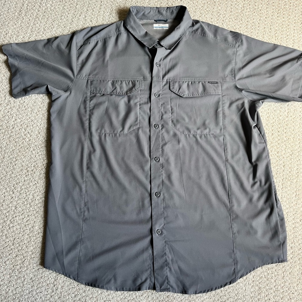 Columbia Omni Shade Men's Charcoal Button Down Shirt XL
